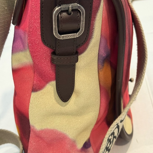 Chanel Painted Velvet Calfskin Messenger Bag - Picture 3 of 9